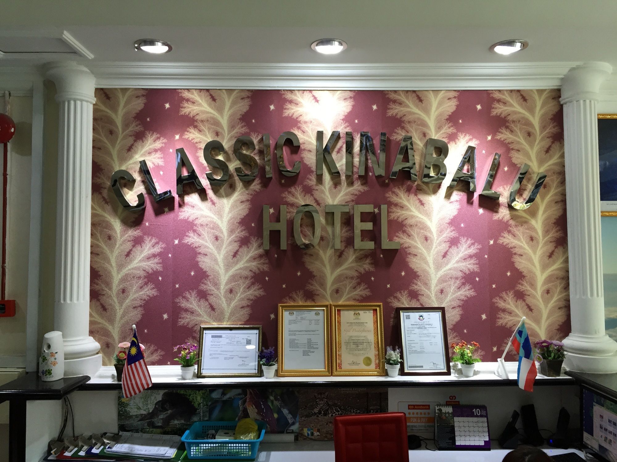 Classic Kinabalu Hotel Kota Kinabalu Exterior photo